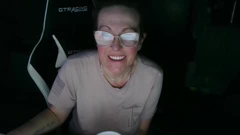 Snapshot of mrjshquinn chatting on 02/12/26, 02:45 mrjshquinn online show from 02/12/26, 02:45