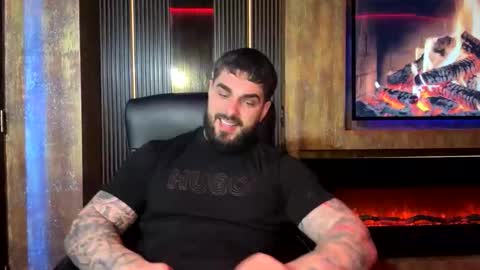 mrkarlhot99 online show from 01/05/26, 05:27