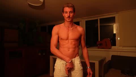 Mr Long online show from 11/19/25, 07:47