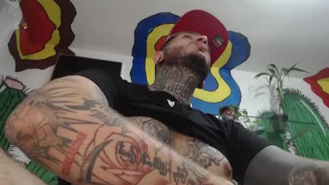 Snapshot of mrmanny__ chatting on 01/10/25, 11:18 mrmanny__ online show from 01/10/25, 11:18