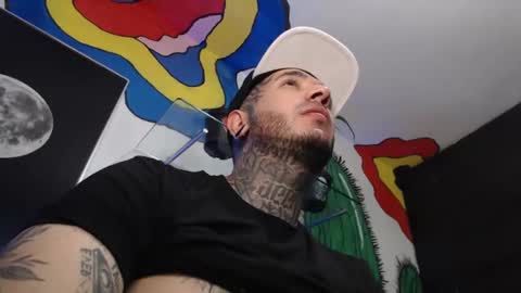 Snapshot of mrmanny__ chatting on 02/17/25, 02:20 mrmanny__ online show from 02/17/25, 02:20