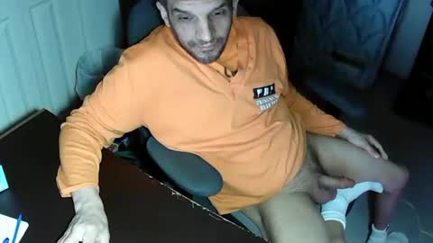 Snapshot of mrmarcxxcam chatting on 02/23/25, 04:50 MrMarc online show from 02/23/25, 04:50