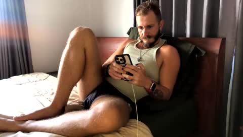 Snapshot of mrmaxiy chatting on 10/13/25, 07:30 Max online show from 10/13/25, 07:30