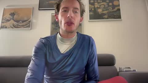 Snapshot of mrmooser42 chatting on 12/01/24, 09:48 TaleOfLaura online show from 12/01/24, 09:48