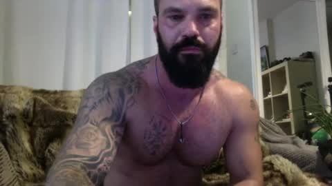 Mr Snow online show from 09/22/25, 02:41