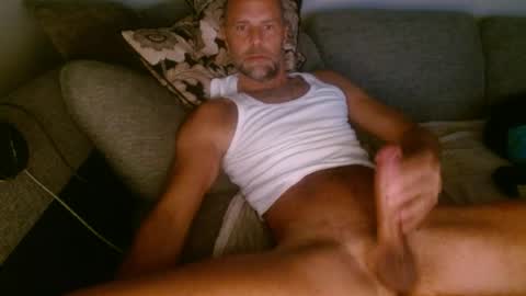 Snapshot of mrpornstar33 chatting on 06/13/26, 03:15 Twinsoulsex online show from 06/13/26, 03:15