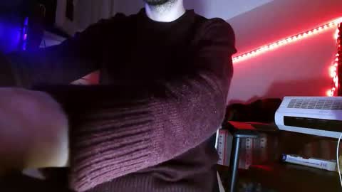 Snapshot of mrrogu3 chatting on 03/19/26, 05:50 MrRogue online show from 03/19/26, 05:50