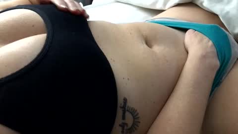 Snapshot of mrrogue chatting on 01/29/25, 03:44 mrrogue online show from 01/29/25, 03:44