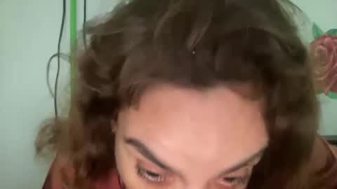 Snapshot of mrs_kinkie chatting on 12/30/24, 03:02 mrs_kinkie online show from 12/30/24, 03:02