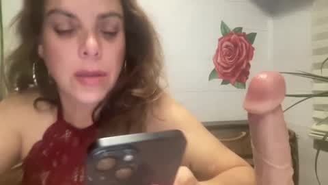 Snapshot of mrs_kinkie chatting on 01/11/25, 10:29 mrs_kinkie online show from 01/11/25, 10:29