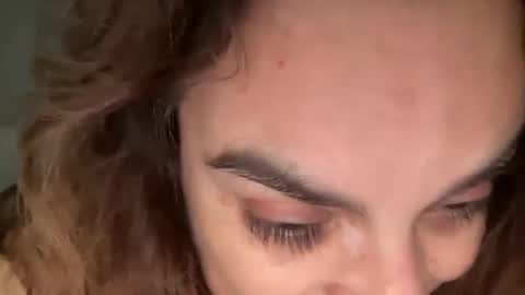 Snapshot of mrs_kinkie chatting on 03/03/25, 04:36 mrs_kinkie online show from 03/03/25, 04:36