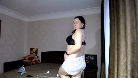 Snapshot of mrs_smith__ chatting on 07/18/26, 05:50 mrs_smith__ online show from 07/18/26, 05:50