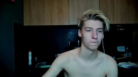 Snapshot of mrsexycum4u chatting on 01/23/25, 08:45 Adam online show from 01/23/25, 08:45