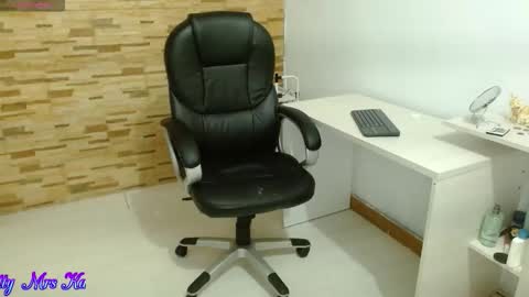 Tell me Katty  online show from 01/14/26, 07:52