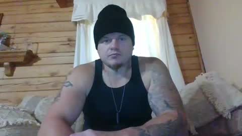 Snapshot of mrthick954 chatting on 10/24/25, 03:19 mrthick954 online show from 10/24/25, 03:19