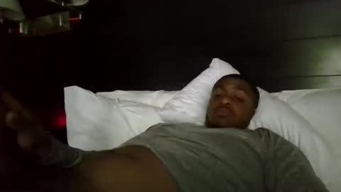 Snapshot of mrthicknlong6 chatting on 12/10/24, 06:01 mrthicknlong6 online show from 12/10/24, 06:01