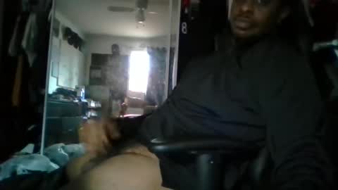 Snapshot of mrthicknlong6 chatting on 12/30/24, 07:53 mrthicknlong6 online show from 12/30/24, 07:53