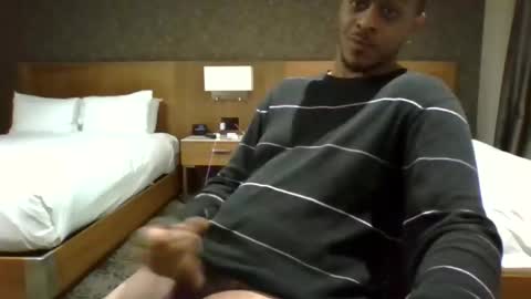 Snapshot of mrthicknlong6 chatting on 01/09/25, 02:33 mrthicknlong6 online show from 01/09/25, 02:33