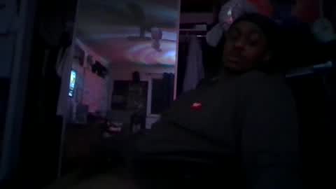 Snapshot of mrthicknlong6 chatting on 01/27/25, 02:10 mrthicknlong6 online show from 01/27/25, 02:10