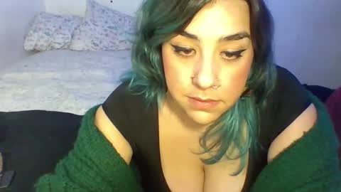 Snapshot of mrvenusx chatting on 05/19/26, 03:13 Mrs Venus online show from 05/19/26, 03:13