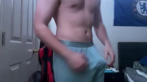 Snapshot of mrween chatting on 02/11/26, 01:10 mrween online show from 02/11/26, 01:10