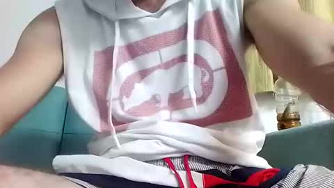 Snapshot of mrwhite017 chatting on 02/11/26, 06:57 Mrwhite017 online show from 02/11/26, 06:57