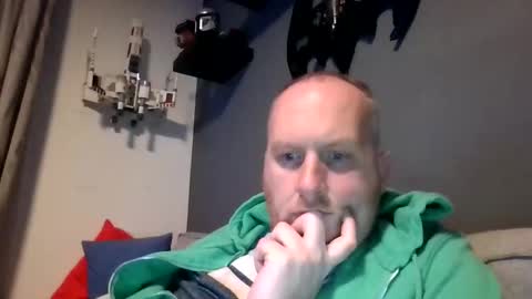 mrzwolle online show from 12/03/24, 12:02