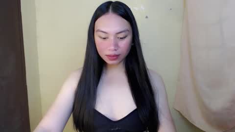 Bella online show from 04/24/26, 02:47
