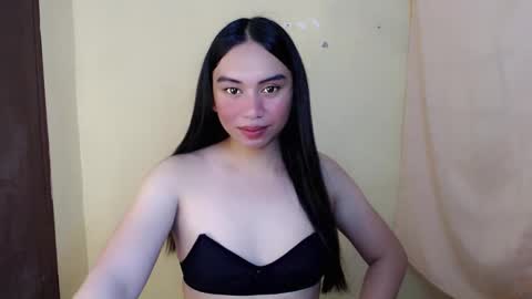 Bella online show from 05/09/26, 07:02