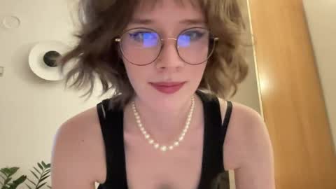 Snapshot of ms_christiana chatting on 06/02/26, 06:21 ms_christiana online show from 06/02/26, 06:21
