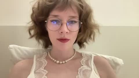 Snapshot of ms_christiana chatting on 06/14/26, 06:54 ms_christiana online show from 06/14/26, 06:54