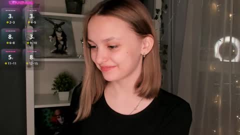 Snapshot of ms_elizabethqueen chatting on 02/16/25, 03:38 Elizabeth online show from 02/16/25, 03:38