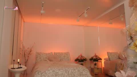 Snapshot of ms_lawless chatting on 12/08/24, 09:46 Samantha online show from 12/08/24, 09:46