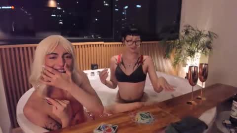 Snapshot of ms_lawless chatting on 12/22/24, 07:33 Samantha online show from 12/22/24, 07:33