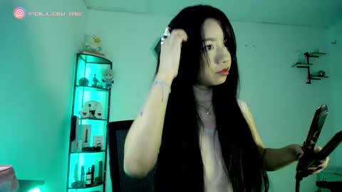 Snapshot of ms_lissa chatting on 11/09/25, 01:37 MISS LISSA online show from 11/09/25, 01:37