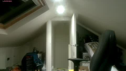 MS online show from 04/10/26, 09:30