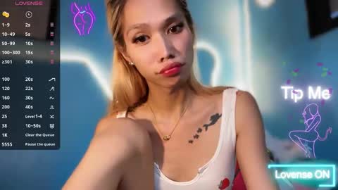 Snapshot of ms_maureenx69x chatting on 05/21/26, 09:33 ms_maureenx69x online show from 05/21/26, 09:33