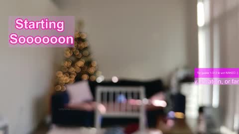 R o r i  SnapChat heyroriv2 wednesday - sunday Noon oclock mountain - 5pm mountain online show from 02/26/26, 04:17