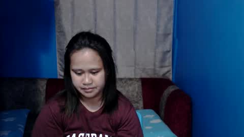 Nathalie online show from 02/17/25, 05:36