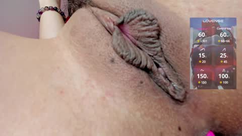 Annabelle  online show from 12/17/24, 08:32