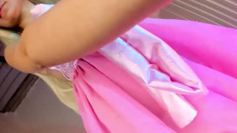 Annabelle  online show from 09/14/25, 12:37