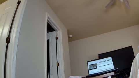 Snapshot of ms_queen chatting on 01/07/25, 08:10 missqueenbbw online show from 01/07/25, 08:10