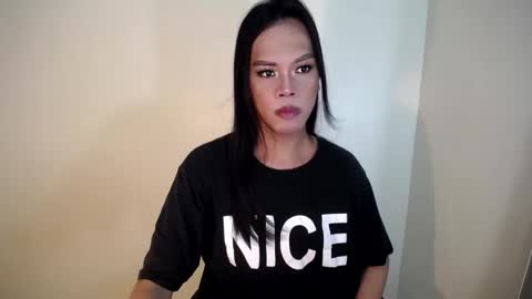 Snapshot of ms_selenaxx chatting on 02/05/25, 11:23 selena online show from 02/05/25, 11:23