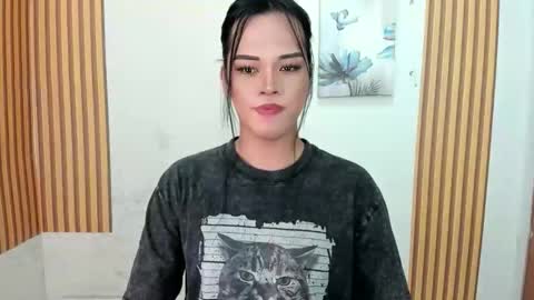 selena online show from 04/14/26, 07:14