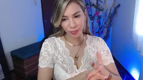 Sofia online show from 11/04/25, 03:44