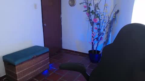 Sofia online show from 03/13/26, 04:46