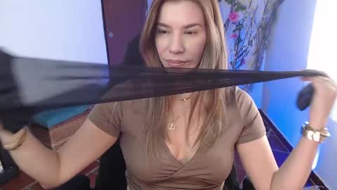 Snapshot of ms_sofiax chatting on 04/30/26, 08:57 Sofia online show from 04/30/26, 08:57