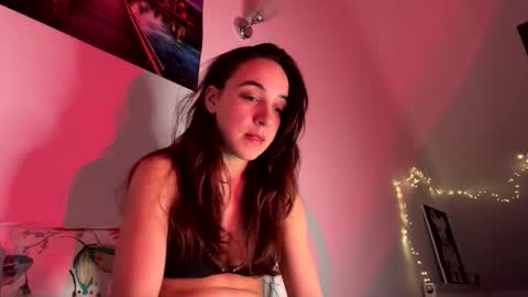 ms_sophiee online show from 03/24/26, 06:46