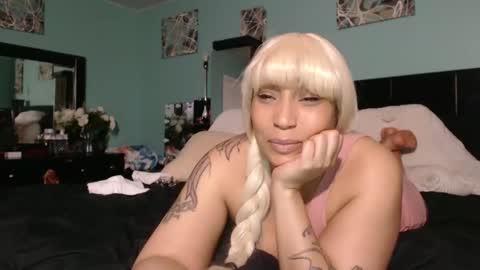 Queen Baddie online show from 12/23/24, 12:08