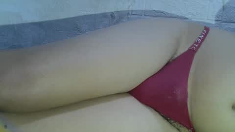 Snapshot of mscumshotter chatting on 12/28/24, 01:08 mscumshotter online show from 12/28/24, 01:08